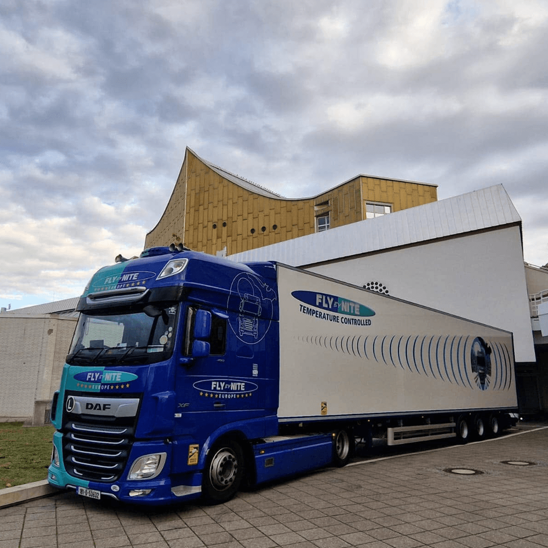 Temperature Controlled truck at an Orchestra